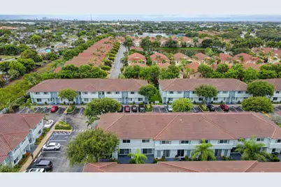1912 Hibiscus Lane, Riviera Beach, FL 33404 - Photo 41