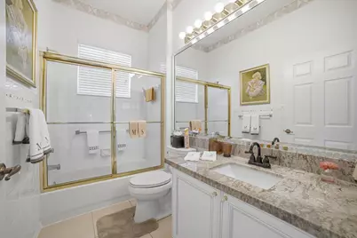 10216 Lombardy Drive, Tamarac, FL 33321 - Photo 15