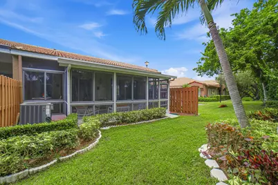 10216 Lombardy Drive, Tamarac, FL 33321 - Photo 25