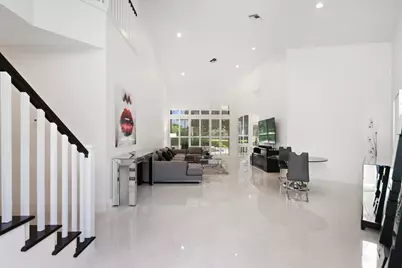 2514 Players Court, Wellington, FL 33414 - Photo 3