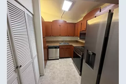8773 Shadow Wood Boulevard #303, Coral Springs, FL 33071 - Photo 7