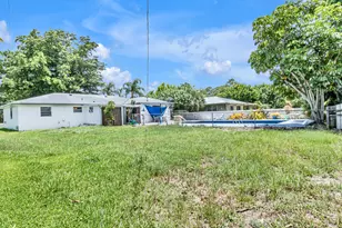 4469 Brandon Dr, Delray Beach, FL 33445 - Photo 9