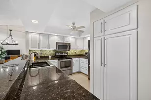2800 N Ocean Dr, Singer Island, FL 33404 - Photo 3