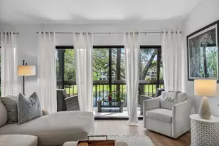 11863 Wimbledon Circle, Wellington, FL 33414 - Photo 5