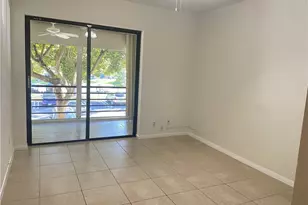 2307 S Cypress Bend Dr, Pompano Beach, FL 33069 - Photo 13