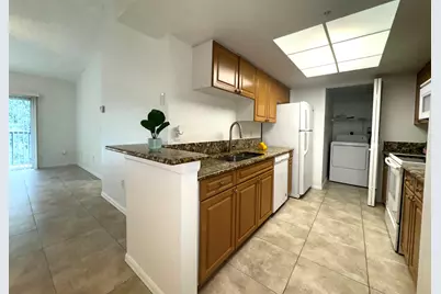 1300 Crestwood Drive #1309, Royal Palm Beach, FL 33411 - Photo 5