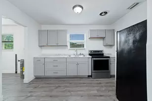 317 NW 14th St, Belle Glade, FL 33430 - Photo 5