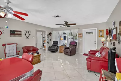 4760 NE 5th Avenue, Oakland Park, FL 33334 - Photo 7