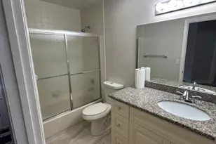 9295 W Sunrise Blvd, Plantation, FL 33322 - Photo 17