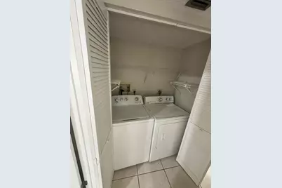 9295 W Sunrise Boulevard #9295, Plantation, FL 33322 - Photo 15