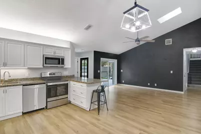 12624 Woodmill Drive, Palm Beach Gardens, FL 33418 - Photo 3