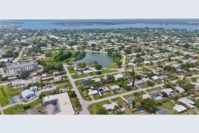 1566 NW 9th Avenue, Stuart, FL 34994 - Photo 33