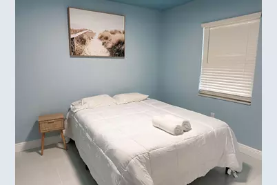1702 NE 146th Street, Miami, FL 33181 - Photo 9