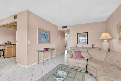 4053 Wolverton C, Boca Raton, FL 33434 - Photo 9