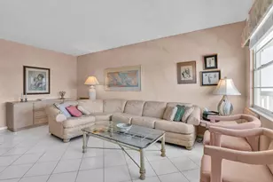 4053 Wolverton C, Boca Raton, FL 33434 - Photo 5