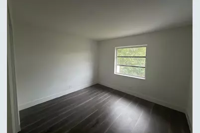 6583 Boulevard Of Champions, North Lauderdale, FL 33068 - Photo 33