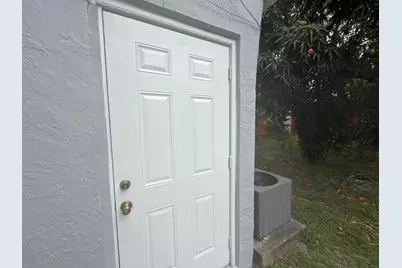 6583 Boulevard Of Champions, North Lauderdale, FL 33068 - Photo 41