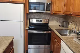 102 Westbury E, Deerfield Beach, FL 33442 - Photo 5