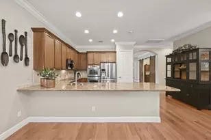 12181 Aviles Cir, Palm Beach Gardens, FL 33418 - Photo 13