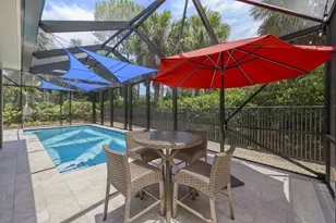 12181 Aviles Cir, Palm Beach Gardens, FL 33418 - Photo 17