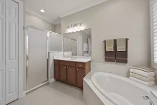 12181 Aviles Cir, Palm Beach Gardens, FL 33418 - Photo 35