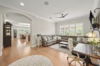 12181 Aviles Circle, Palm Beach Gardens, FL 33418 - Photo 9