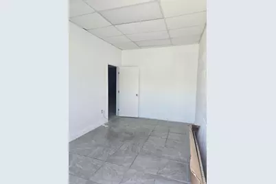 1650 Latham Road #33, West Palm Beach, FL 33409 - Photo 1