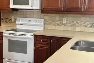 18840 NW 57th Ave, Hialeah, FL 33015 - Photo 5