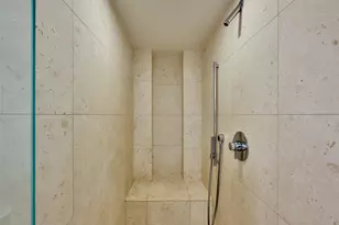 495 Brickell Ave, Miami, FL 33131 - Photo 19