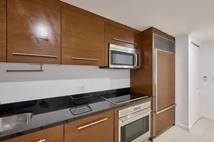 495 Brickell Ave, Miami, FL 33131 - Photo 21