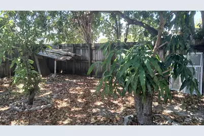 6231 SW 9th Place, North Lauderdale, FL 33068 - Photo 11