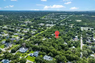 564 30th Ave SW, Vero Beach, FL 32968 - Photo 1