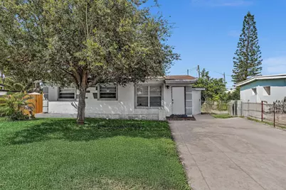 2743 NW 2nd Street, Boynton Beach, FL 33435 - Photo 1