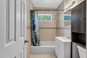 2743 NW 2nd St, Boynton Beach, FL 33435 - Photo 13