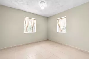 2743 NW 2nd St, Boynton Beach, FL 33435 - Photo 19
