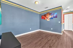 516 SW 147th Ter, Pembroke Pines, FL 33027 - Photo 23