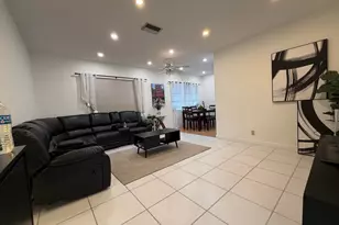 1300 N 17th Ave, Hollywood, FL 33020 - Photo 3