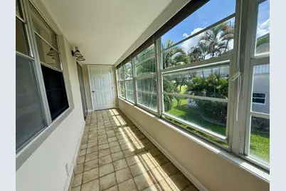 73 Hastings E, West Palm Beach, FL 33417 - Photo 9