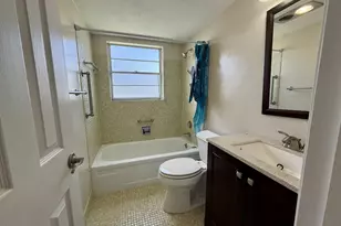 73 Hastings E, West Palm Beach, FL 33417 - Photo 5