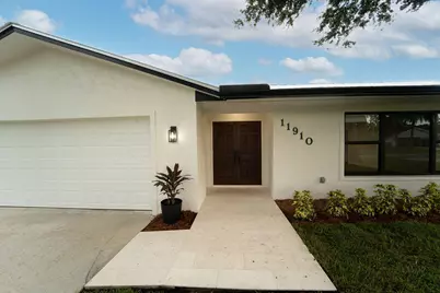 11910 Butternut Street, Palm Beach Gardens, FL 33410 - Photo 3
