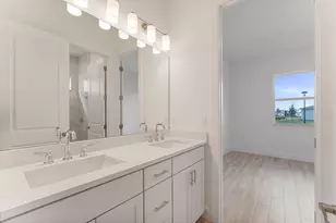 14547 SW Sarilla Blvd, Port Saint Lucie, FL 34987 - Photo 9