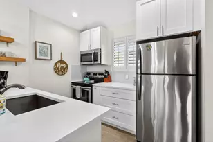 227 Club Dr, Palm Beach Gardens, FL 33418 - Photo 11