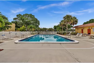 912 SW 9th Street Circle #105, Boca Raton, FL 33486 - Photo 27