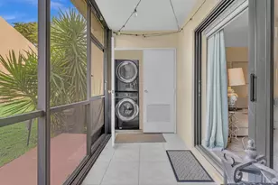 912 SW 9th St Cir, Boca Raton, FL 33486 - Photo 17