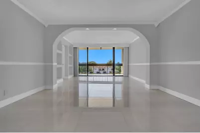 2000 Presidential Way #504, West Palm Beach, FL 33401 - Photo 15