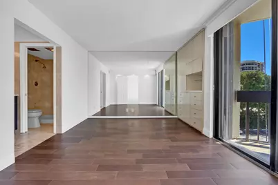 2000 Presidential Way #504, West Palm Beach, FL 33401 - Photo 3