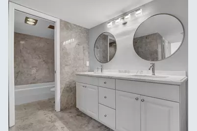 2000 Presidential Way #504, West Palm Beach, FL 33401 - Photo 7