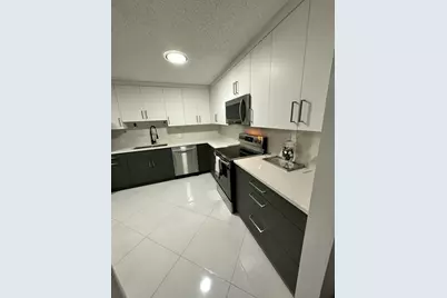 4823 NW 9th Avenue, Deerfield Beach, FL 33064 - Photo 9