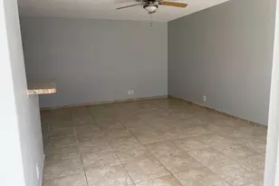 8 Crossings Cir, Boynton Beach, FL 33435 - Photo 5