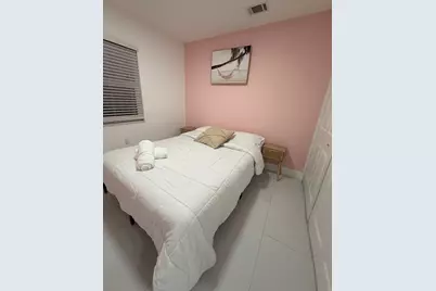 1700 NE 146th Street, Miami, FL 33181 - Photo 9
